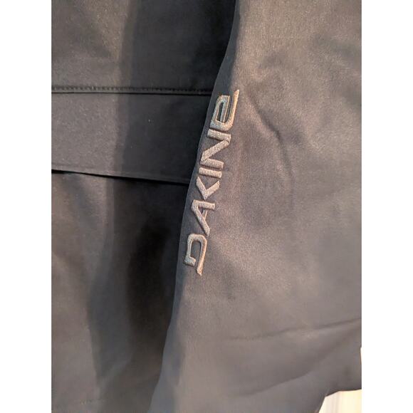 Dakine Reach 20k Insulated Women's Winter Jacket S Black NWT - Picture 5 of 8